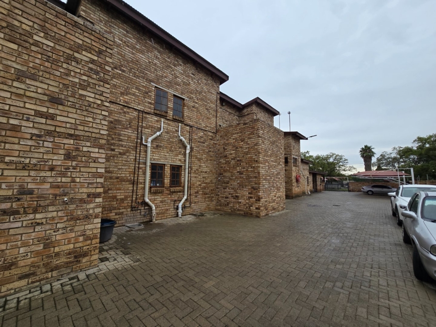 1 Bedroom Property for Sale in Die Bult North West